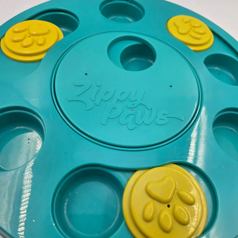 ZippyPaws‎ SmartyPaws Puzzler Teal Interactive Dog Toy Game Slow Feeder L3
